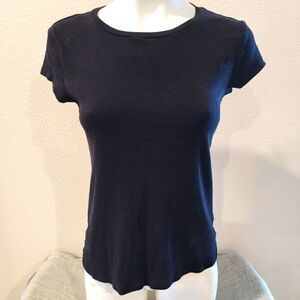 Basic Black Liz Claiborne Short Sleeve Tee